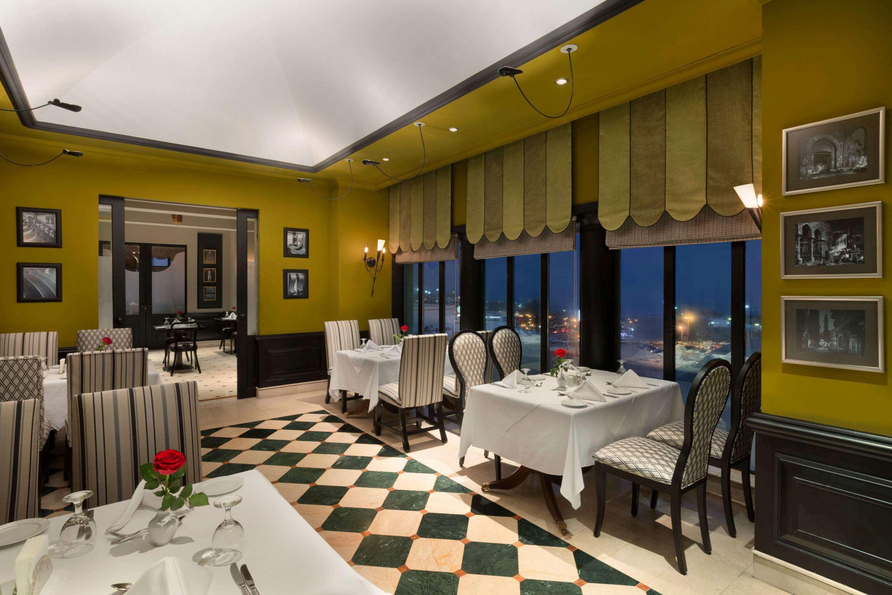 Hawthorn Suites By Wyndham Al-Khobar Eksteriør bilde